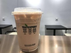 萃茶師加盟店如何快速的站穩(wěn)市場(chǎng)?