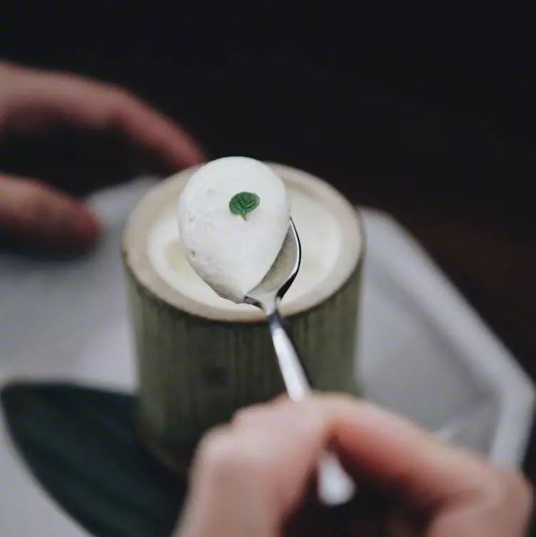 把生活過成詩意的“慢生活”，其實(shí)更累