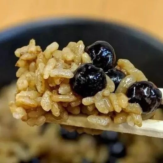 珍珠啤酒、珍珠壽司、珍珠奶茶飯？日本人的萬物皆珍珠已經(jīng)魔怔了！