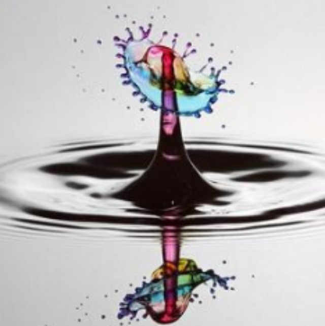 絕對(duì)驚艷！“墨水”也能當(dāng)飲料，創(chuàng)意爆發(fā)啊！