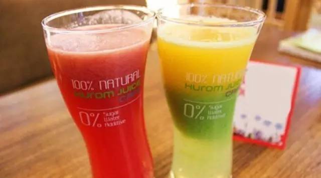 央視報道： 后韓國女生成都開果汁店月營業(yè)額超萬！