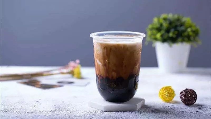 抱歉，今年最火的黑糖珍珠鮮奶，我二十年前就喝過