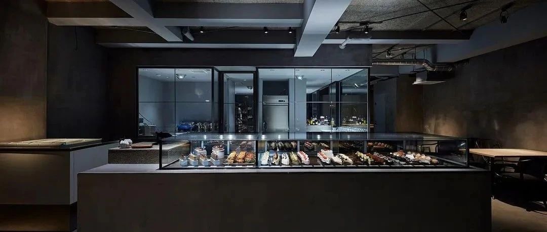 怎樣開一家賺錢的蛋糕店？這 家案例店有全套的前廳與后廚規(guī)劃可參考！