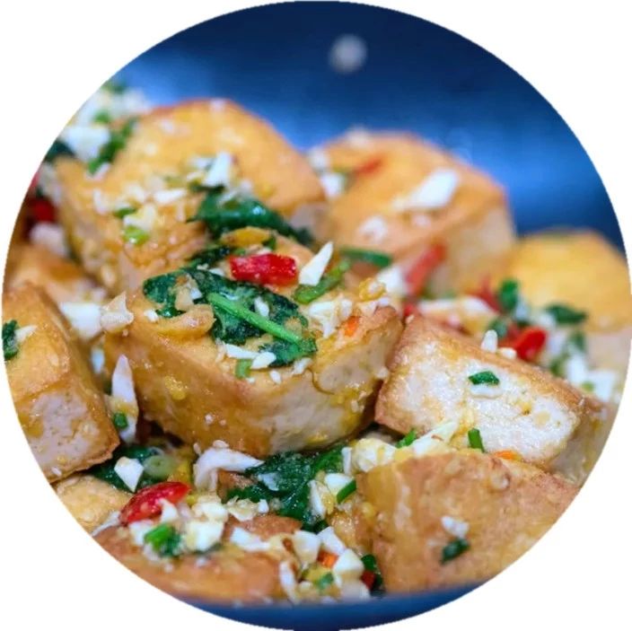 詹姆士的廚房 | 給普通豆腐加點(diǎn)料，好看又美味：金沙豆腐