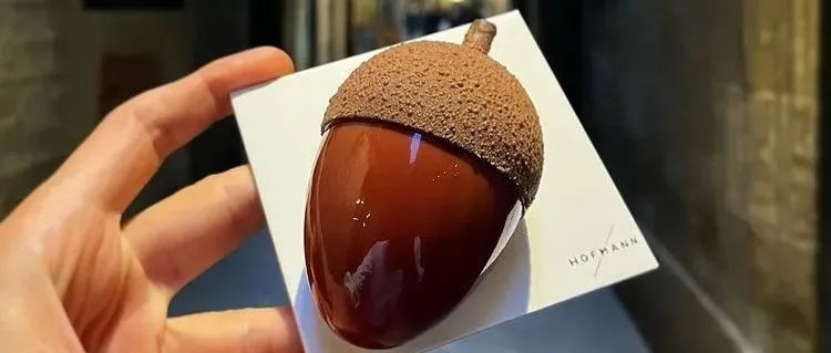 永不停息的創(chuàng)新才是甜點師的樂趣所在，不要甘于每日重復(fù)重復(fù)重復(fù)......?。ㄒ汛虬た上螺d）